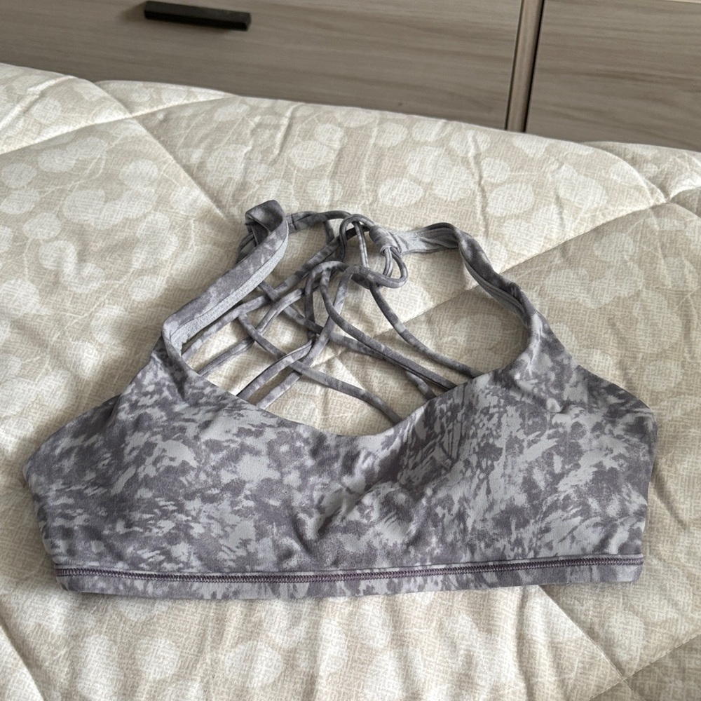Free to be wild lululemon bra
